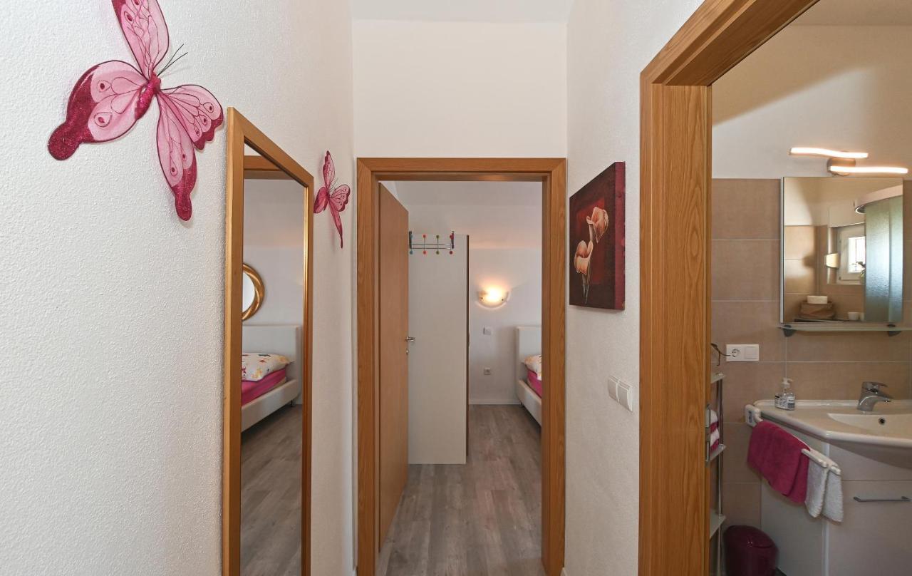 Apartments Villa Filip トロギール エクステリア 写真