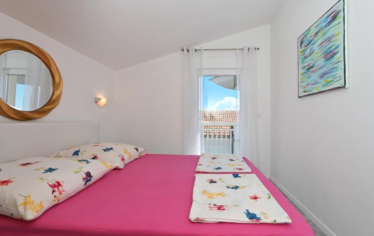 Apartments Villa Filip トロギール エクステリア 写真